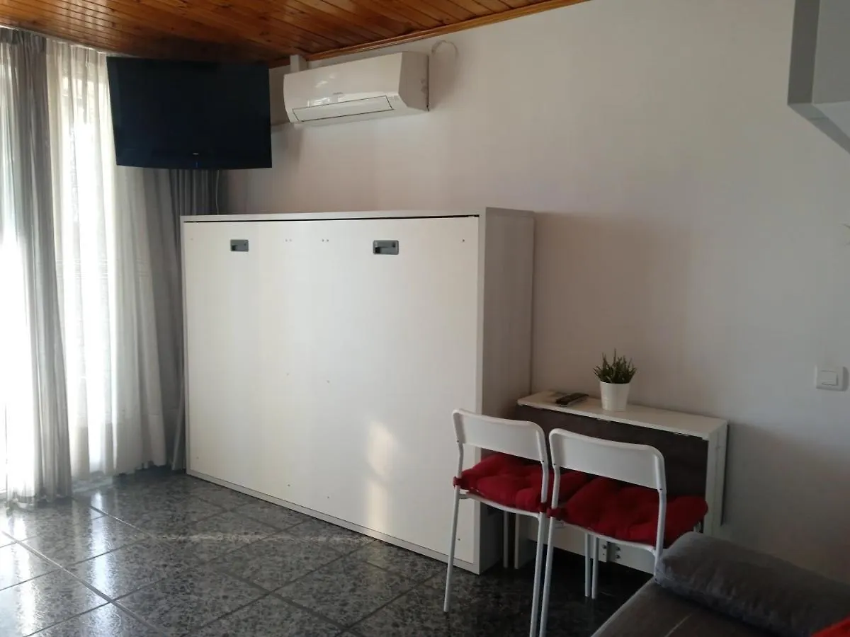 לה פינדה R&G Pineda Apartamento דירה